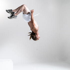 Freerun 8 — figure reference